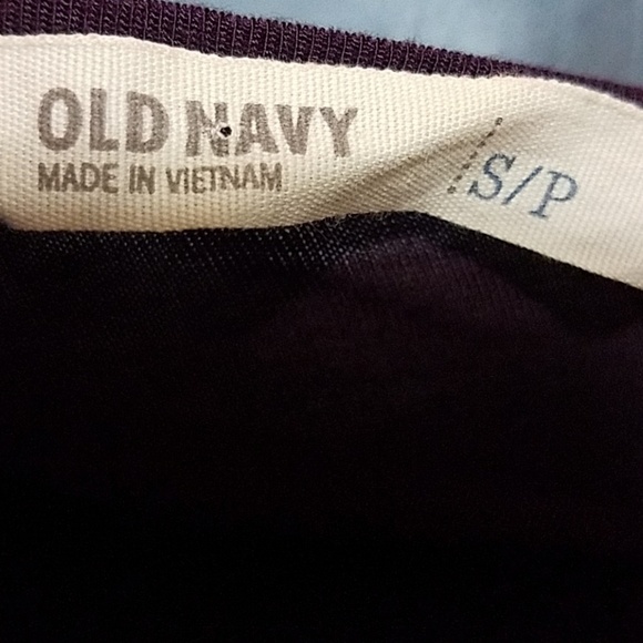 OLD Navy Top - Picture 3 of 5